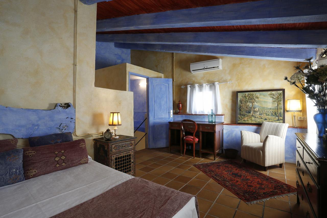 Hostal Blau เปราตายาดา ภายนอก รูปภาพ